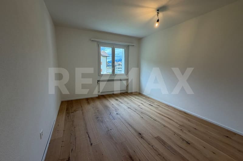 3.5-Zimmer-Wohnung in Klosters hochwertig saniert mit Chalet-Charme (7)