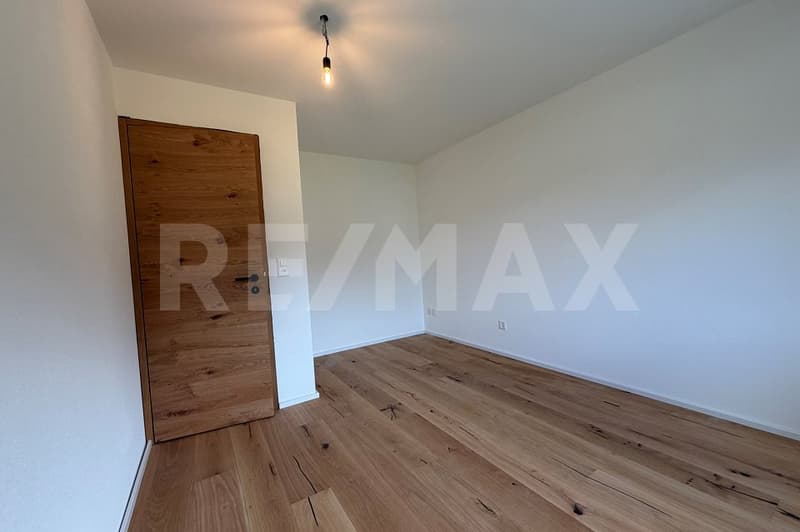 3.5-Zimmer-Wohnung in Klosters hochwertig saniert mit Chalet-Charme (10)