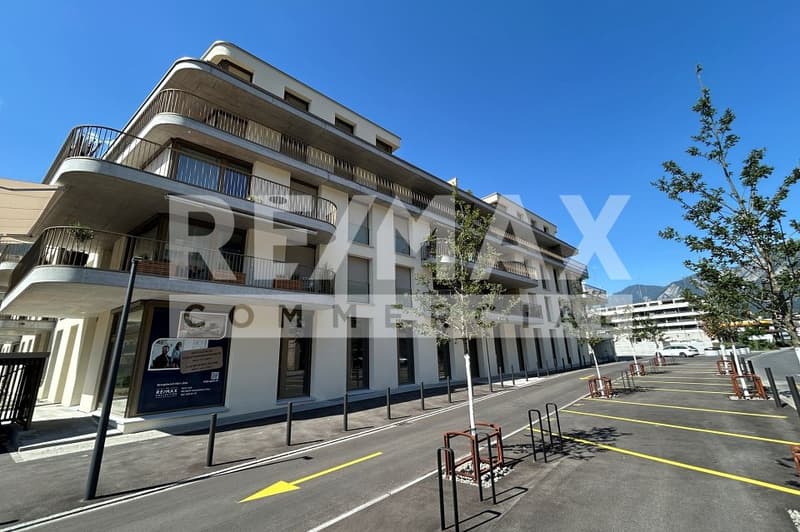 Espace commercial attractif n° B en construction brute - possibilités d'utilisation polyvalentes (5)