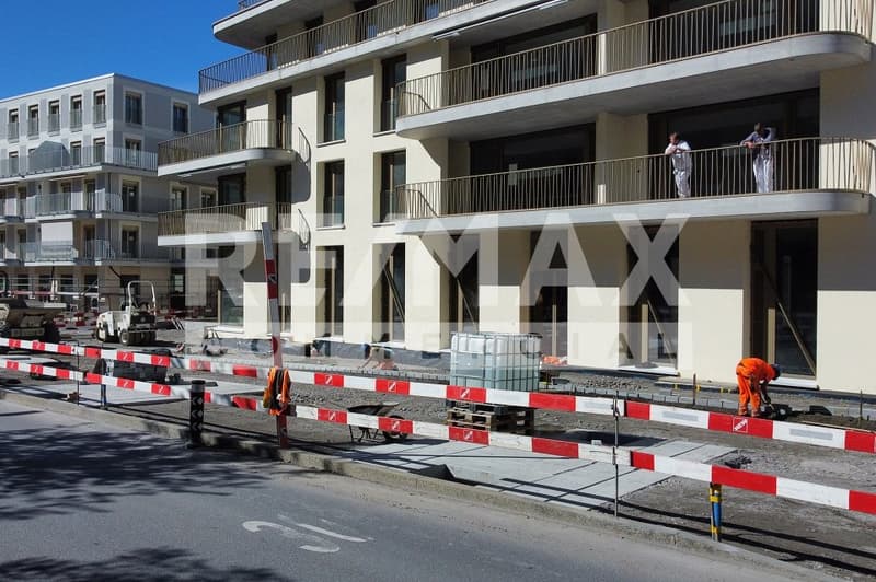 Attraktive Gewerbefläche A im Edelrohbau - Vielseitige Nutzungsmöglichkeiten (2)