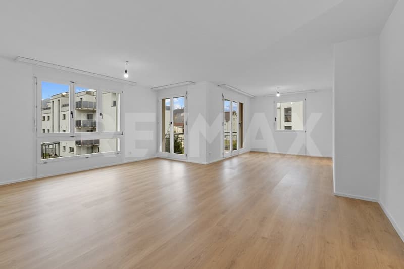 4 ½-Zimmer-Wohnung - frisch renoviert & bezugsbereit (2)