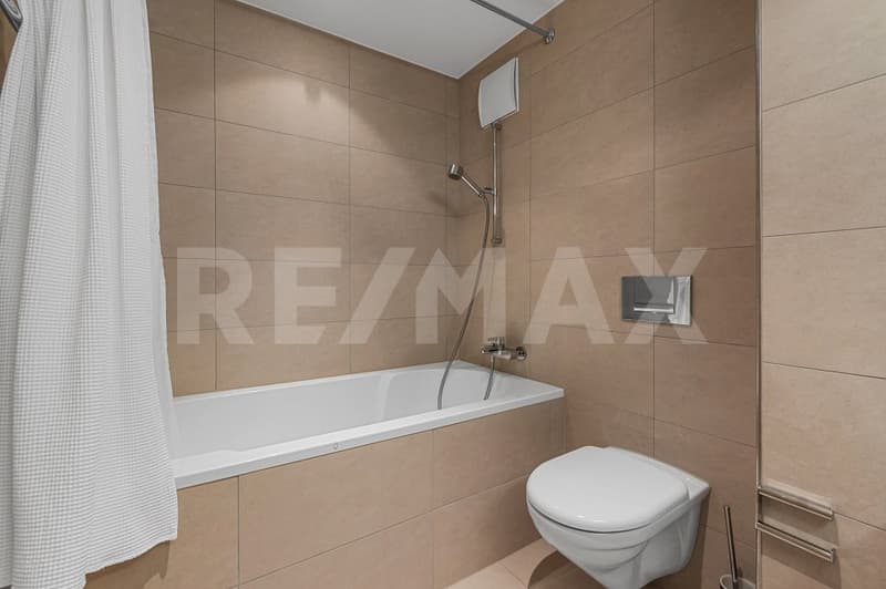 Stilvolle 3½ Ferienwohnung in Falera (10)