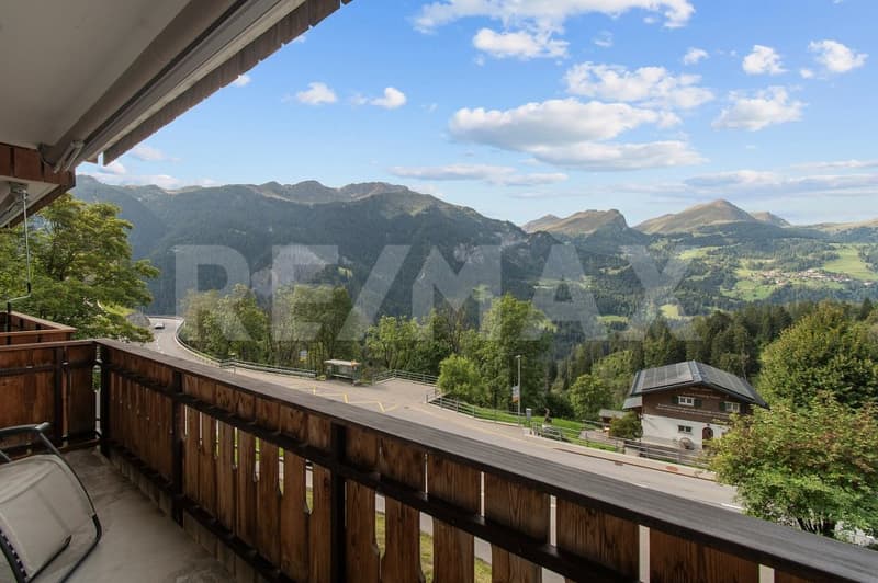 3½-Zimmer-Wohnung mit schöner Bergsicht, Sonne und ruhiger Lage in St. Peter / Arosa (2)