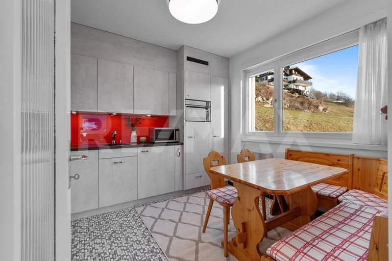 Charmante 2 ½ Zimmerwohnung mit bezaubernder Aussicht (10)