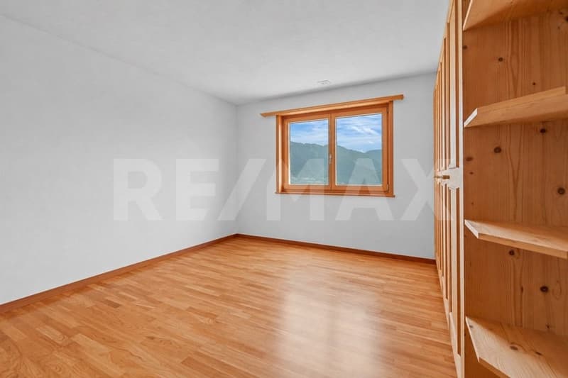 Grosszügige 6½-Zimmer-Maisonettewohnung mit Garten und schöner Aussicht (9)