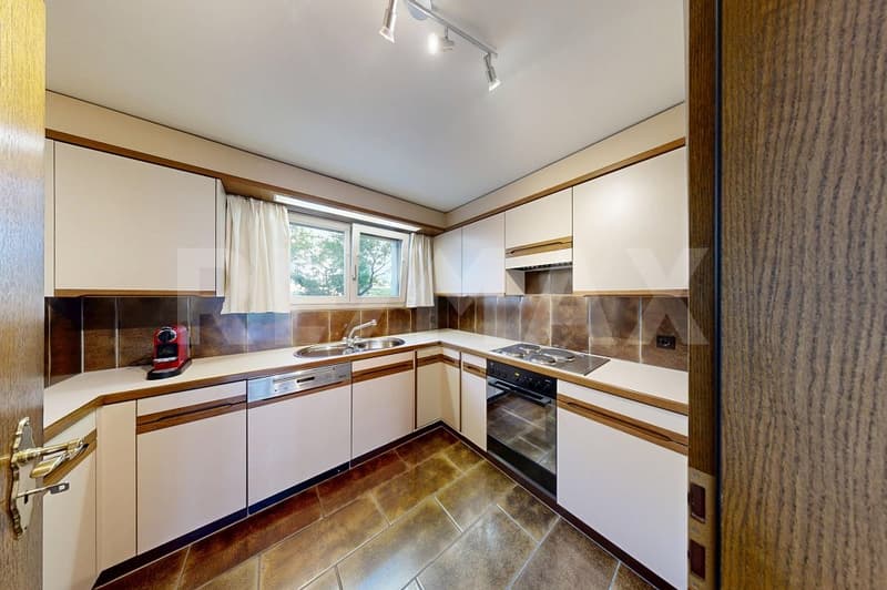 3½ Zimmerwohnung im Erdgeschoss mit Fernsicht (7)
