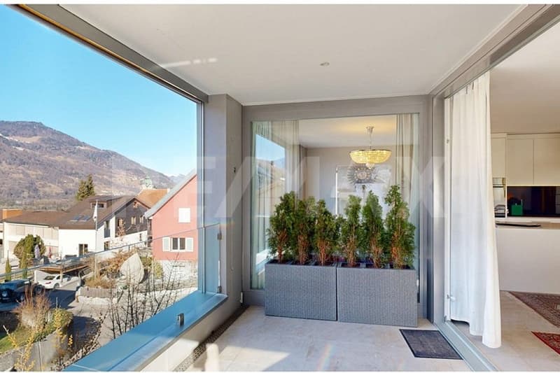 5½ Zimmerwohnung mit 2 Tiefgaragenplätzen und Disponibelraum (5)