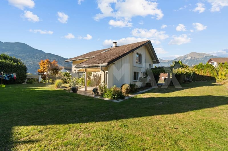 Ihr Freiraum - viel Wohnfläche und Stauraum auf 1'028 m² Landfläche (1)