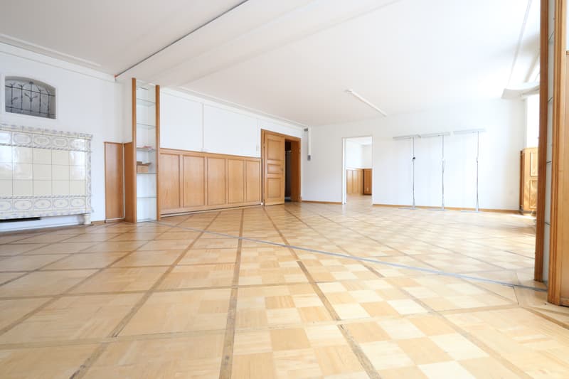 Gewerberäume / Showroom / Büroräume, 1. OG mitten in Bülach (1)