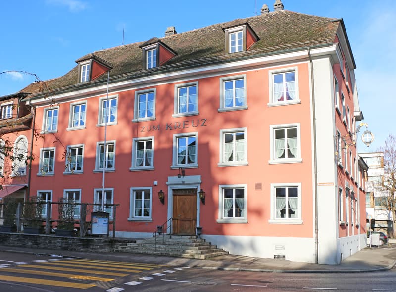 Klimatisierte Büro-/Gewerberäume EG im Herzen von Bülach (1)