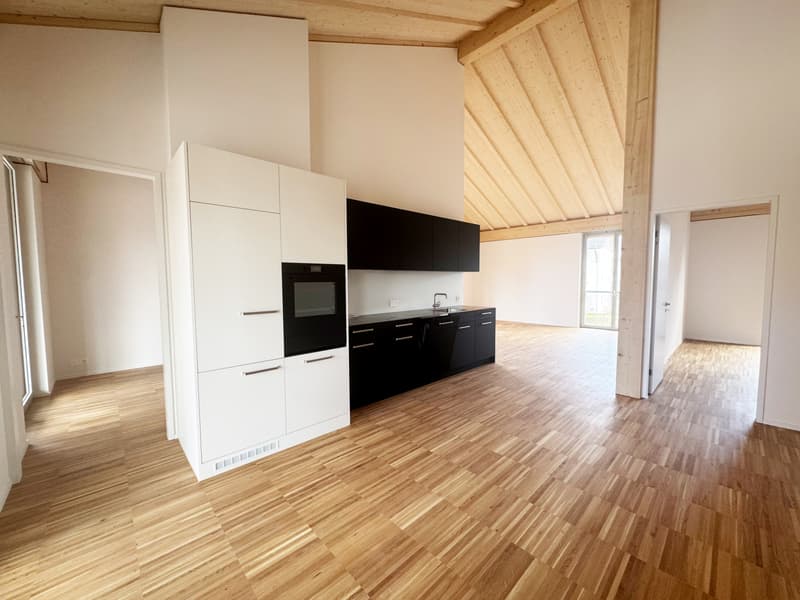 Moderne 3.5-Zimmer-Wohnung mit Waschturm und Liftzugang (3)