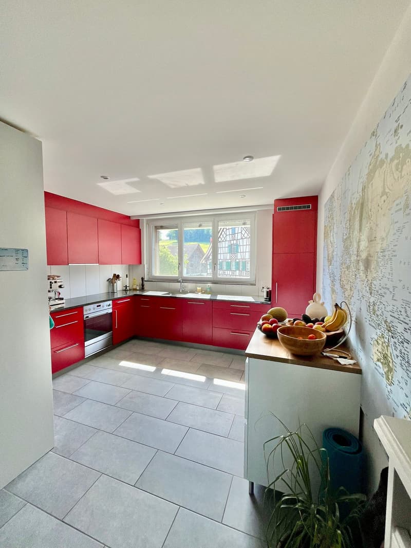 Helle 4-Zimmer-Wohnung mit Balkon in ruhiger Lage – Wiesendangen (2)