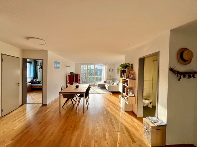 Helle 4-Zimmer-Wohnung mit Balkon in ruhiger Lage – Wiesendangen (6)