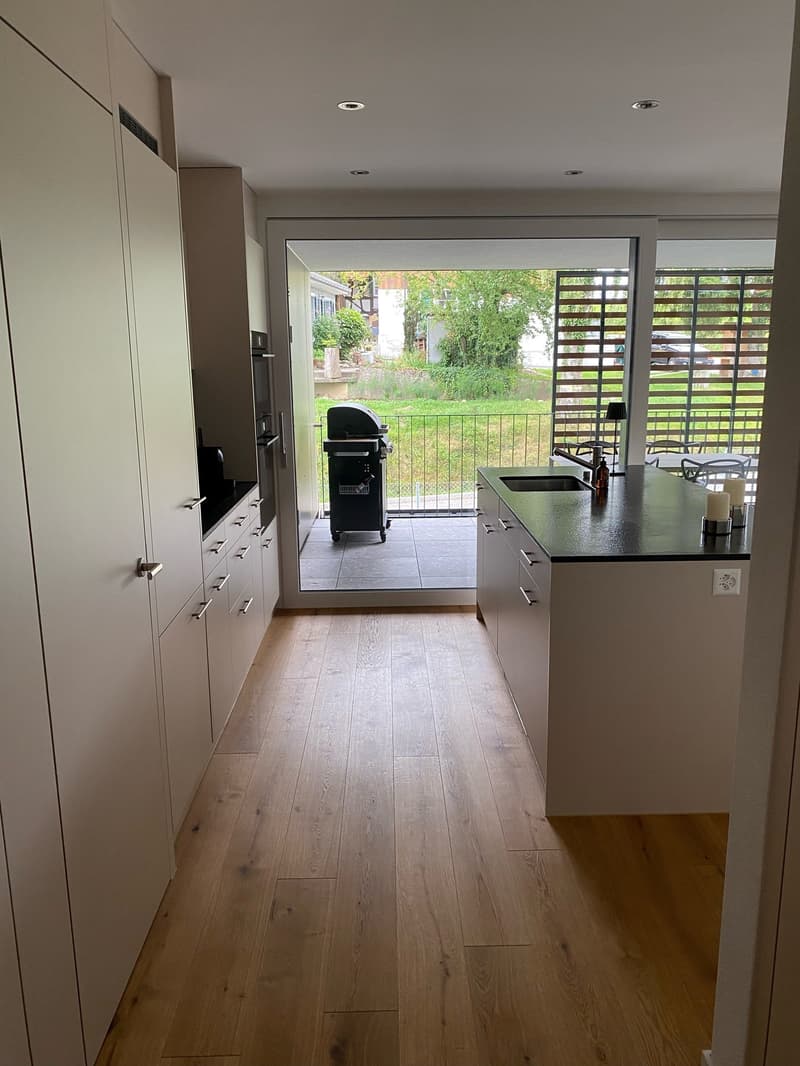 Moderne 4.5-Zimmer-Wohnung in Rothenhausen (4)