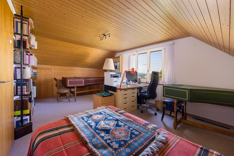 Schlaf-/Arbeitszimmer mit viel Platz