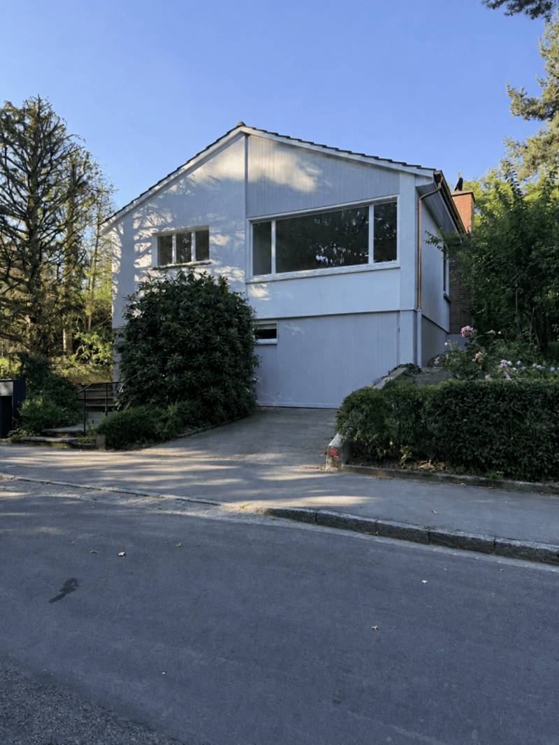 Saniertes Einfamilienhaus mit Garten an beliebter Lage (3)