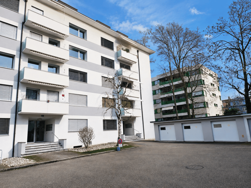 Grosszügige Maisonette-Dachwohnung an ruhiger Lage (5)