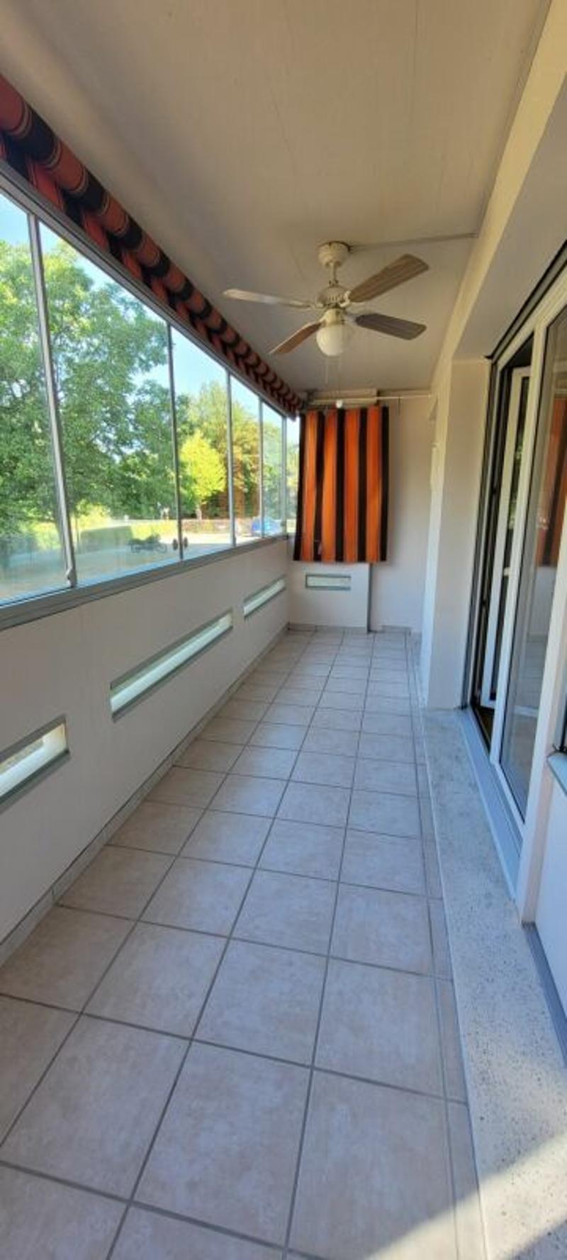 teilsanierte 3.5-Zimmer-Wohnung mit Einstellplatz an ruhiger Lage (11)