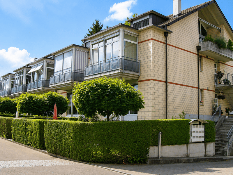 Ruhig gelegene Dachwohnung mit sonniger Terrasse (6)