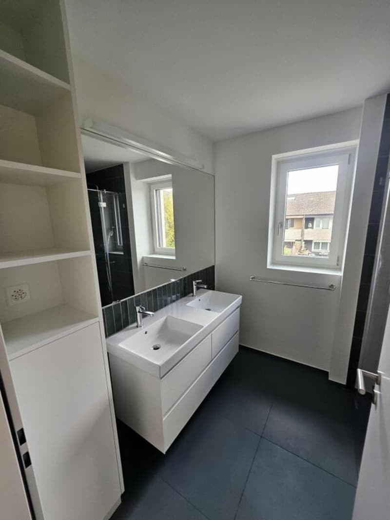Modernes 5.5-Zimmer-Reihenhaus mit Garten in Ettingen - Erstbezug (6)