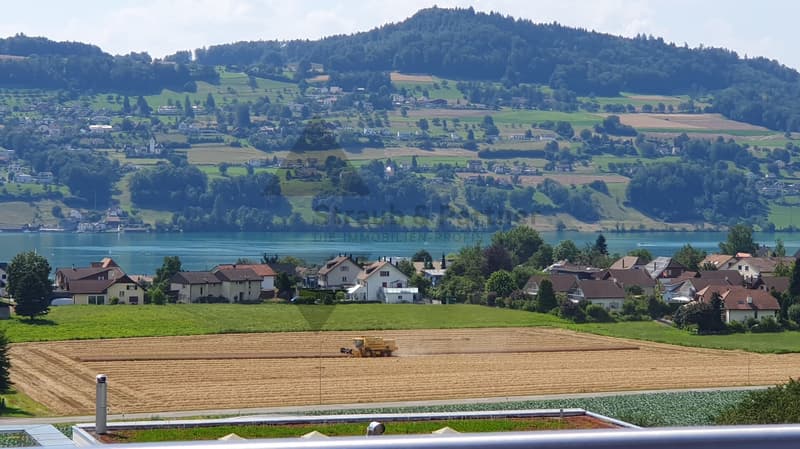 UNVERBAUBARE AUSSICHT UND EINZIGARTIGES WOHNGEFÜHL (4)