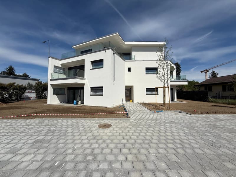 Lot B: Four-room apartment - Garden ground floor (1)