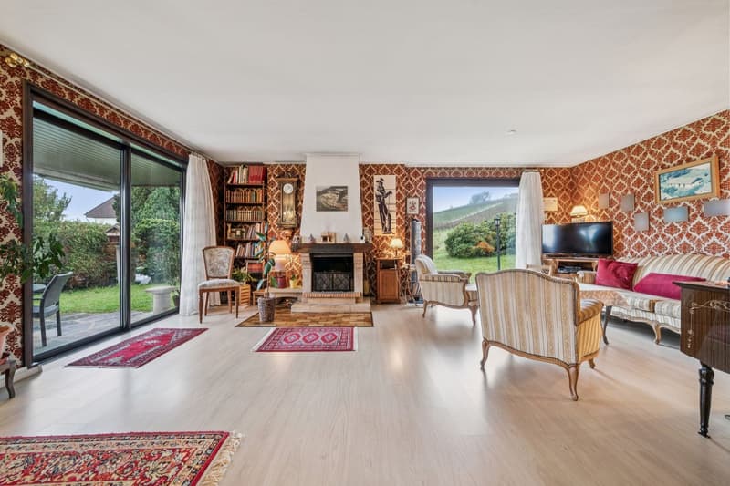 Villa individuelle avec piscine et vue sur le lac ! (5)