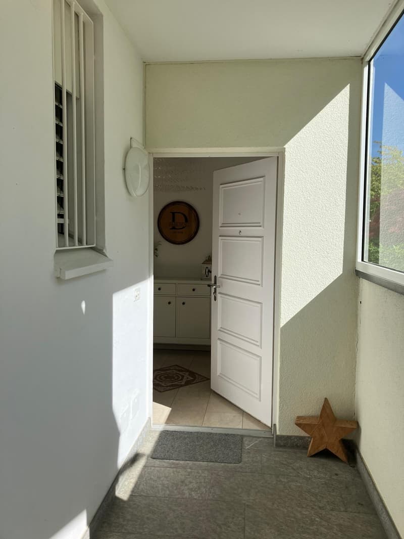 Sensationeller Seesicht in grosszügige 5.5-Zimmer-Wohnung (13)