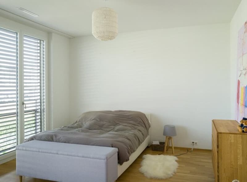Bright 3.5-Room Apartment with Balcony in Wallisellen – Minergie Certified (7)