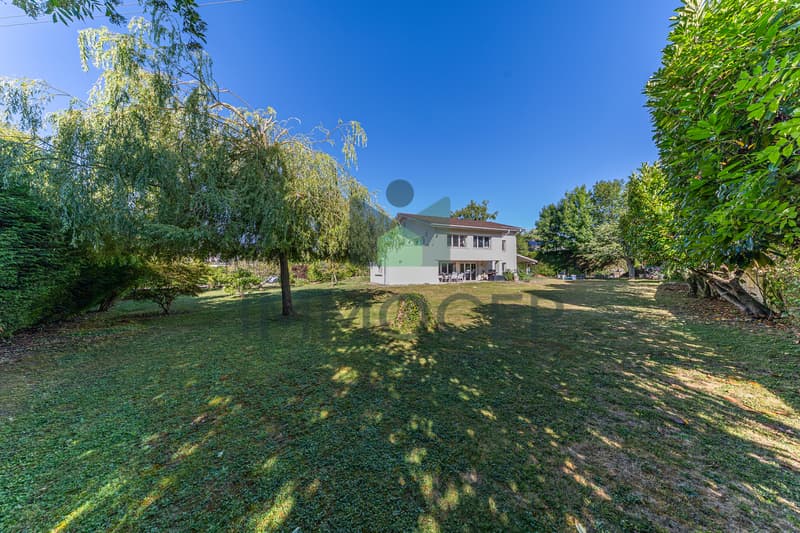 Belle villa individuelle de 300m2 habitables (8)