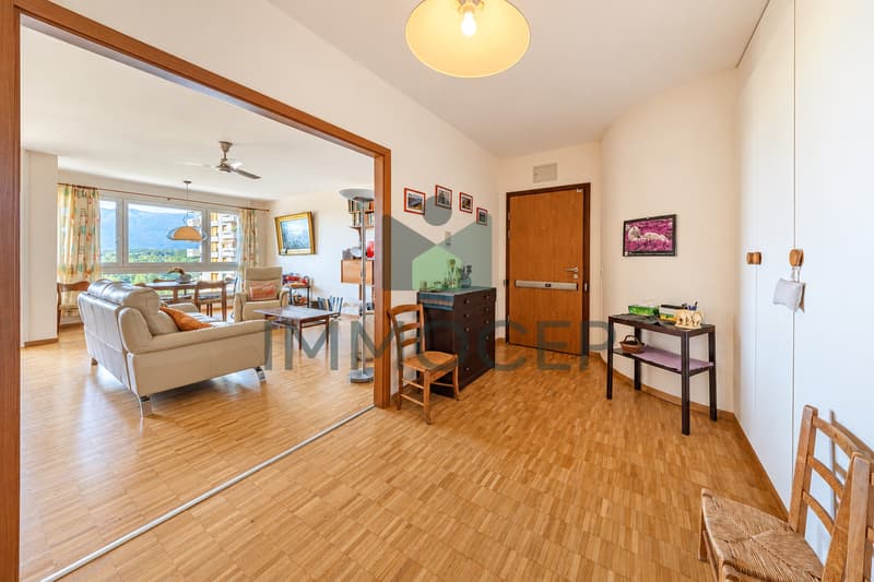 Spacieux 5 pièces de 129,5 m² pondérés, terrasse et vue sur le Jura (1)