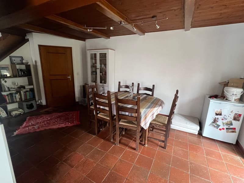 Immeuble de rendement entièrement loué (2)