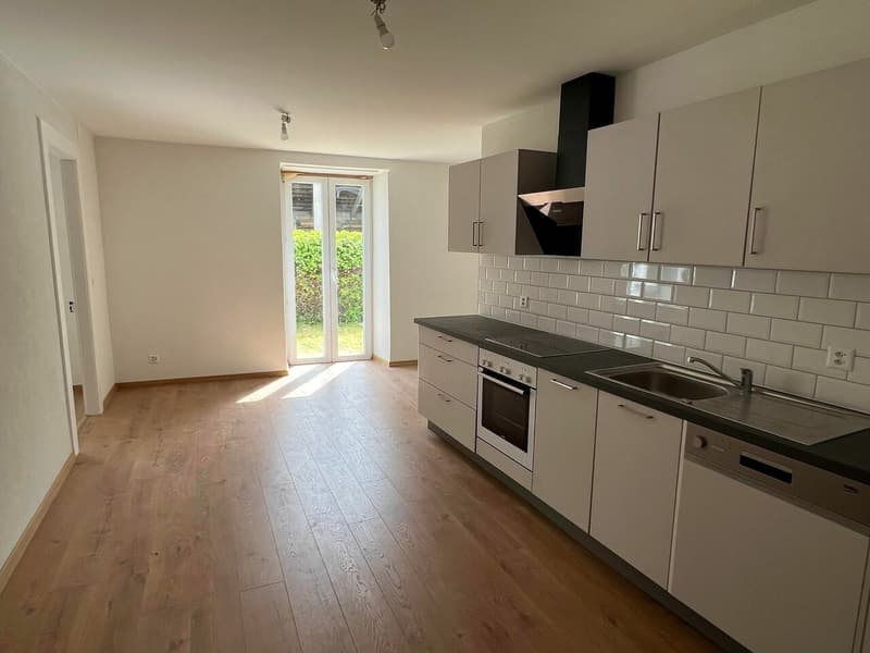 Immeuble de rendement avec parcelle constructible d'environ 550 m2 (9)