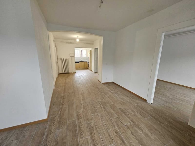 Immeuble de rendement avec parcelle constructible d'environ 550 m2 (5)