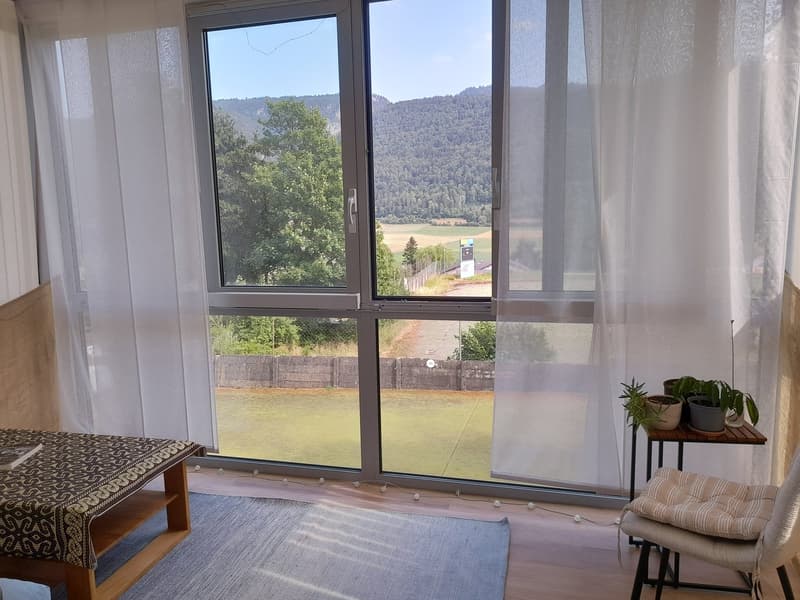 Très bel appartement à louer au cœur de St-Imier (2)
