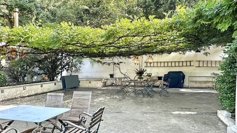 Charmant appartement meublé sur une propriété privée (30)