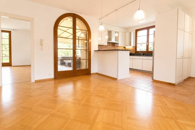 Vente de Charme : Appartement 5 pièces à Plan-les-Ouates (13)