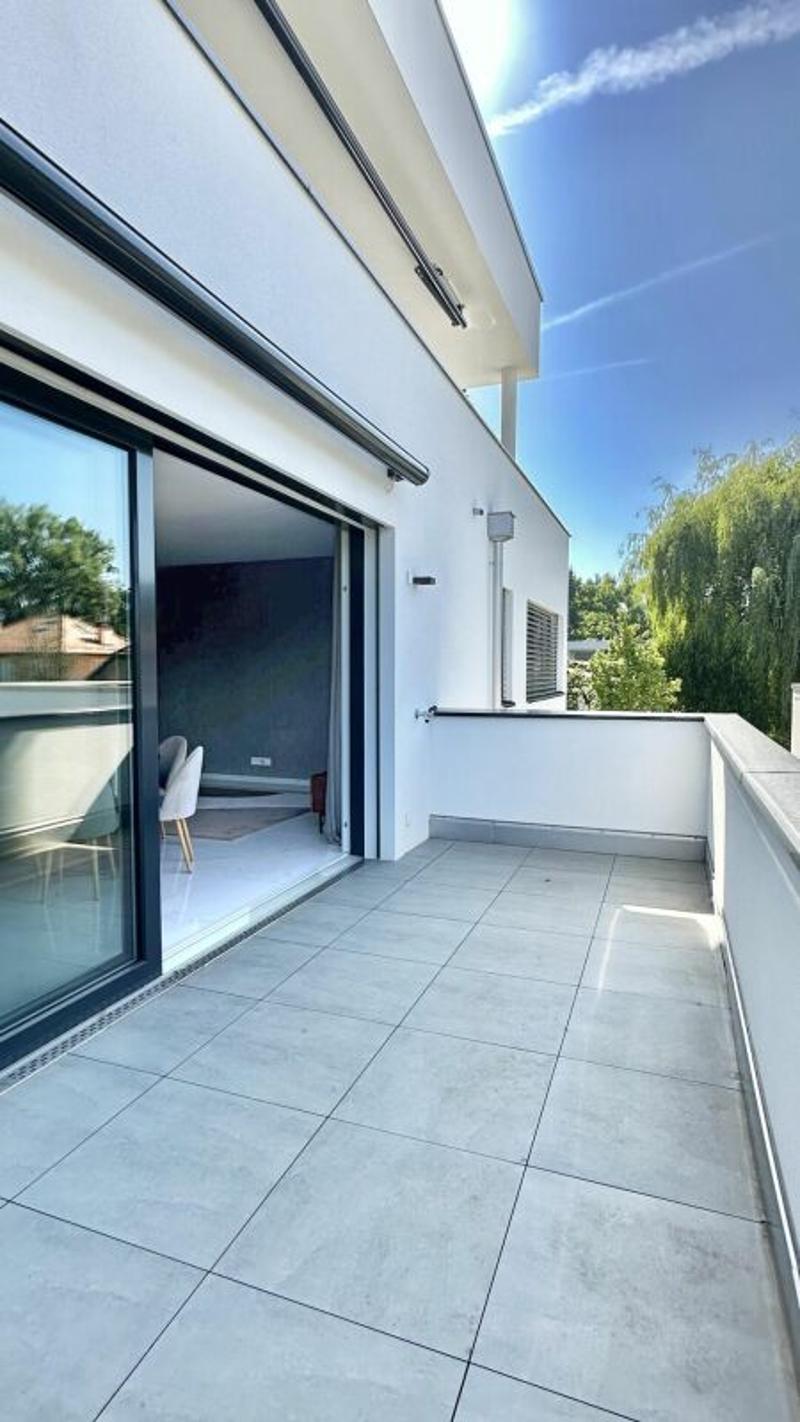 Appartement 4 pièces à Chêne-Bougeries (17)