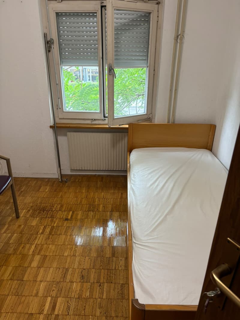 Möbliertes Zimmer zur Miete in Winterthur (1)