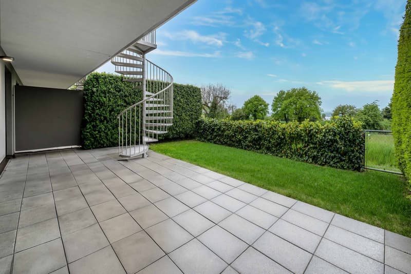 Coup de cur: sublime duplex contemporain avec jardins, vue sur les champs et le lac (11)