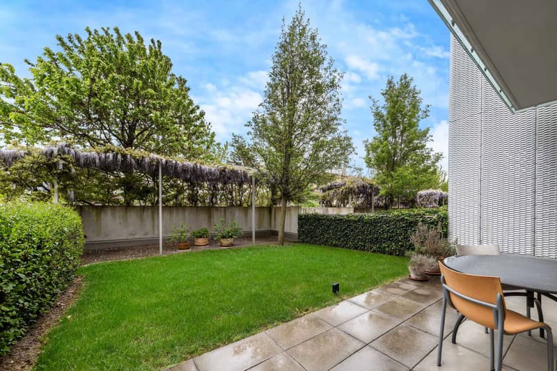 Coup de cur: sublime duplex contemporain avec jardins, vue sur les champs et le lac (8)
