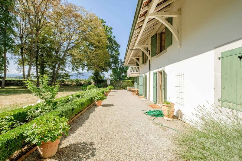 Le charme d'une maison de famille au cur de la campagne (11)
