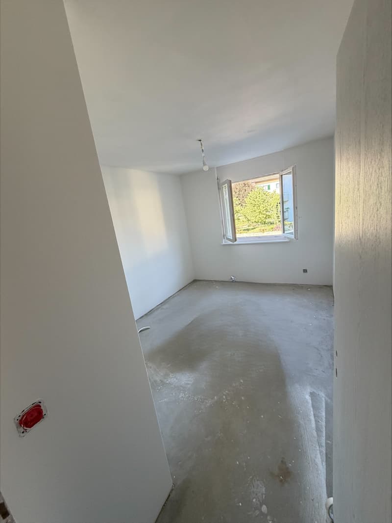 Logement en cours de rénovation, idéal pour une famille, situé (4)