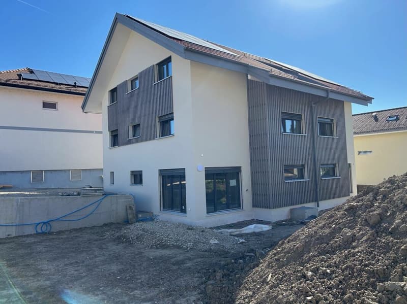 Penthouse 4.5 rooms in Bursins (9)
