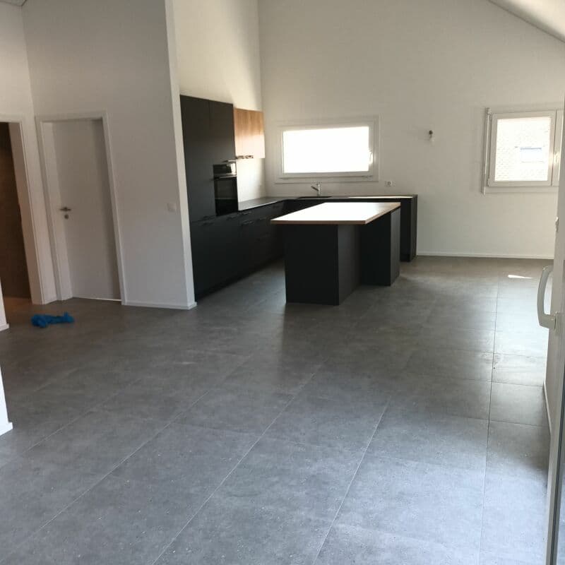 Penthouse 4.5 rooms in Bursins (2)