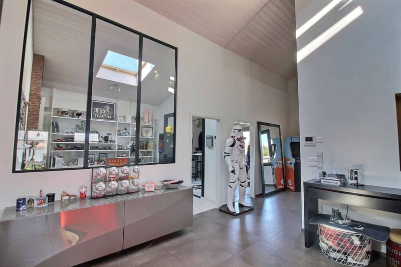 Appartement d'exception de 6,5 pièces ( style Loft ) - Volumes et matériaux nobles (6)