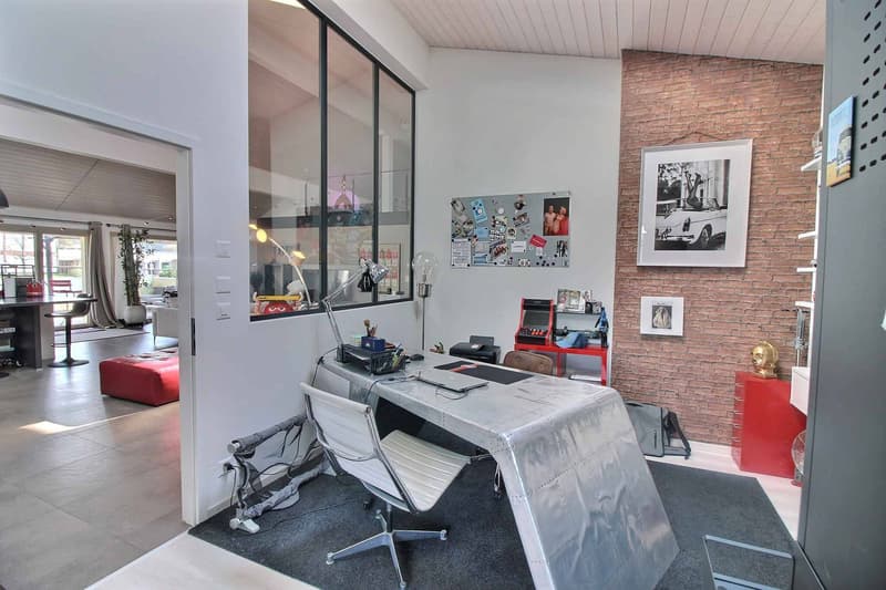Appartement d'exception de 6,5 pièces ( style Loft ) - Volumes et matériaux nobles (7)