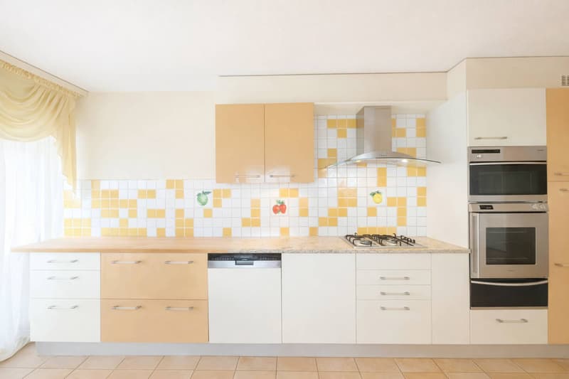 Bel appartement familial de 4.5 pièces avec balcons en plein centre de Prilly. (3)