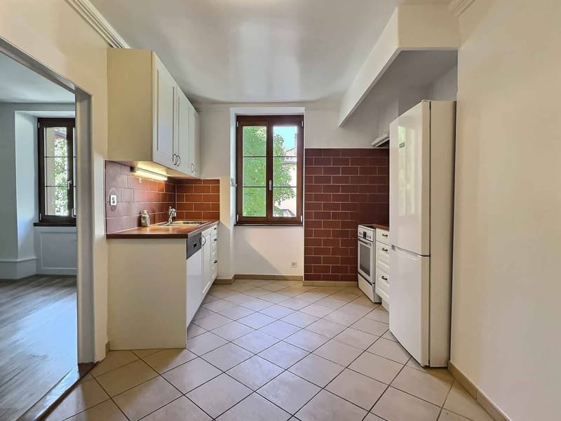 Spacieux logement de 5,5 pièces de charme au cur de la Vieille-Ville de Cossonay (3)