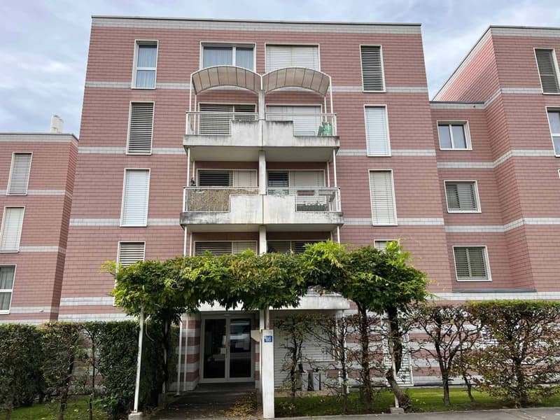 Joli appartement de 3,0 pièces avec balcon à Crissier (1)